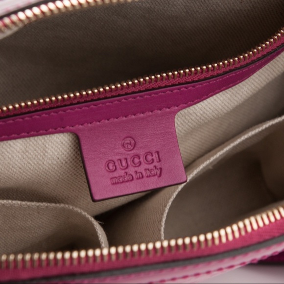 Gucci Nice Microguccissima Patent Leather Top Handle Bag, Fuchsia - Picture 4 of 7